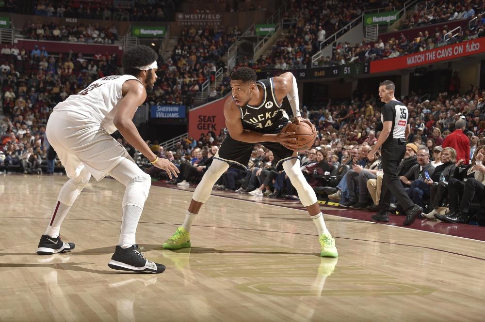 表现令人困 表现令人困